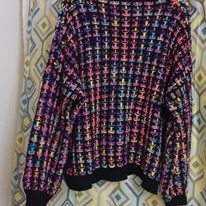 Multi colored fashion sweater.